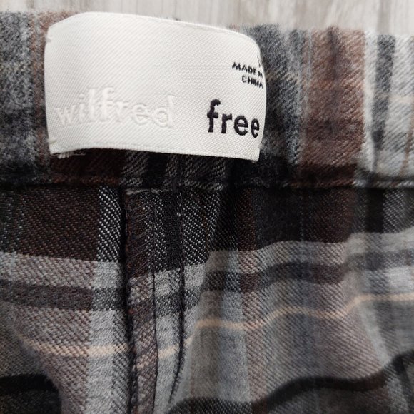 Wilfred Free Aritzia Winter Plaid Dionne Flannel Jogger Pants Small - Picture 6 of 9
